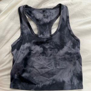 Beyond yoga stellar blue cloud workout top